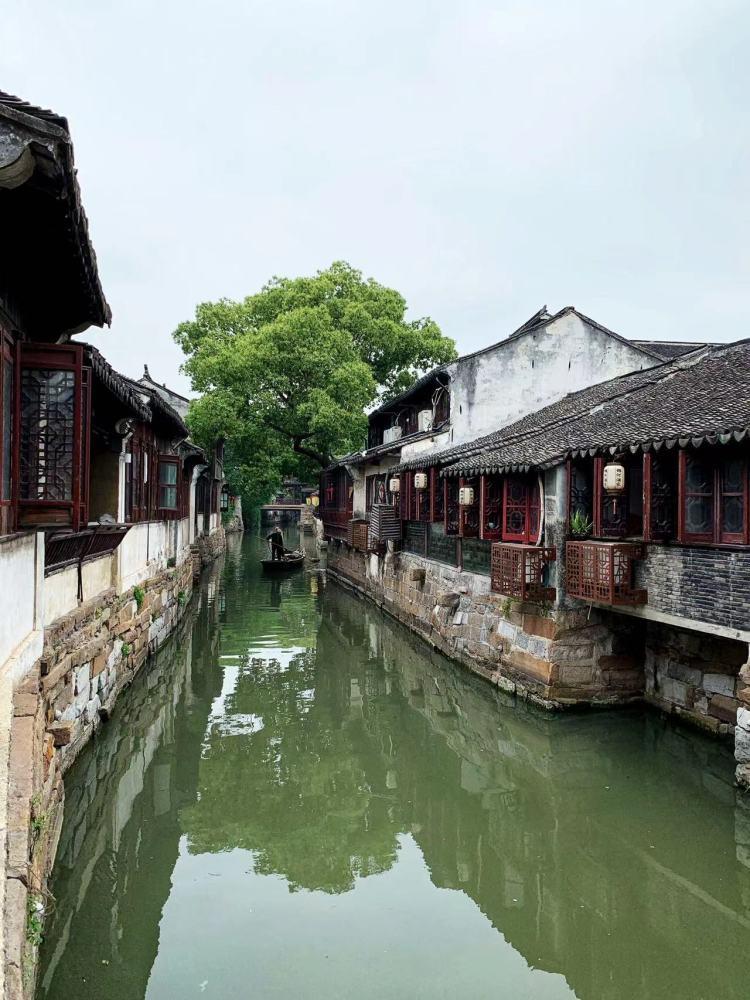 我该怎样关心她呢？